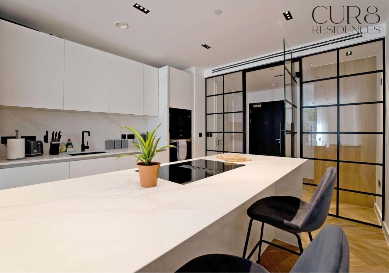 Elegant Kensington With Private Balcony * Londra